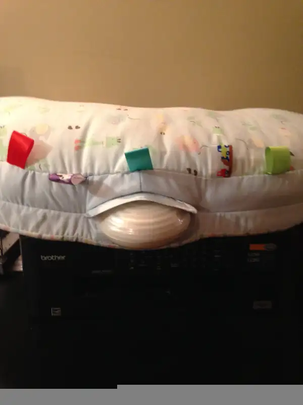 COUSSIN VIBRO-MASSEUR POUR BÉBÉ in Multi-item in City of Montréal - Image 5