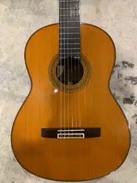 Vintage Yamaha CG-180S Classical guitar