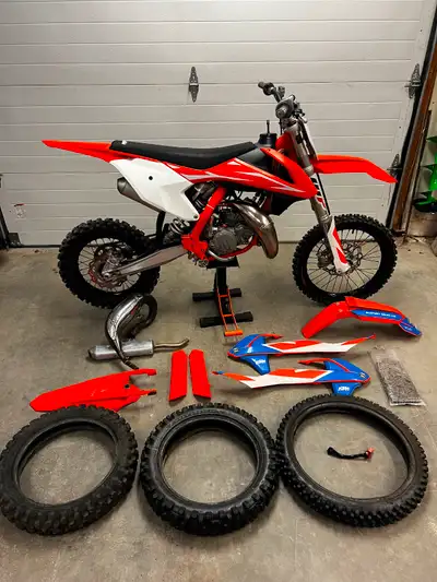 This bike is very clean and well maintained. Comes with lots of goodies as well! Going to be upgradi...
