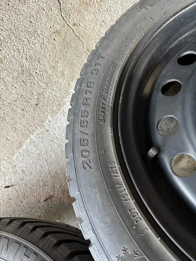 3 winter tires on rims in Tires & Rims in Cambridge - Image 5
