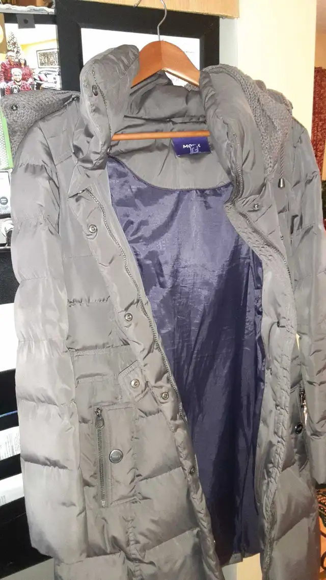 Assorted Jacket Woman / Men’s in Men's in Oshawa / Durham Region - Image 6
