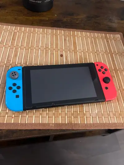 Nintendo Switch Original, View more