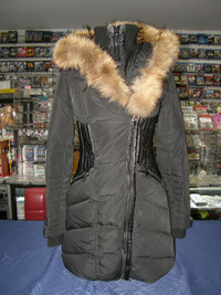 Manteau Hiver Noir Long pour Femme Diamond Trail XS - 30$
