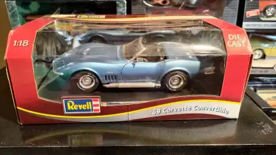 Vintage die-cast from Revell part number 8691. 1969 Corvette convertible in metalic blue. Model is i...