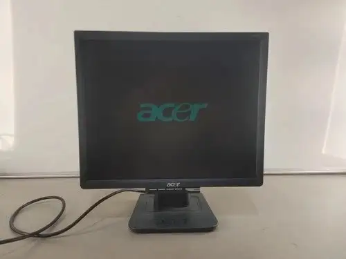 Acer AL1716 5:4 17inch LCD Monitor VGA Only Black Fair REU-2565 in Monitors in Calgary - Image 2