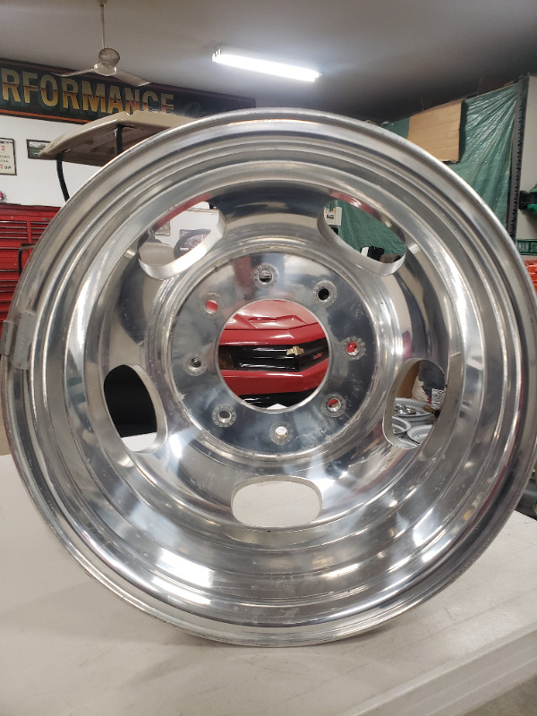 FORD DUALLY RIMS in Tires & Rims in London