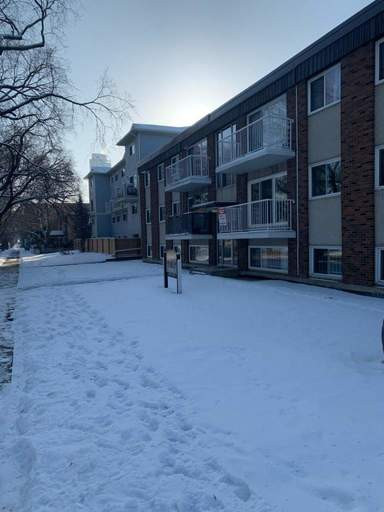 2 Bed 1 Bath Apartment in Long Term Rentals in Edmonton - Image 3