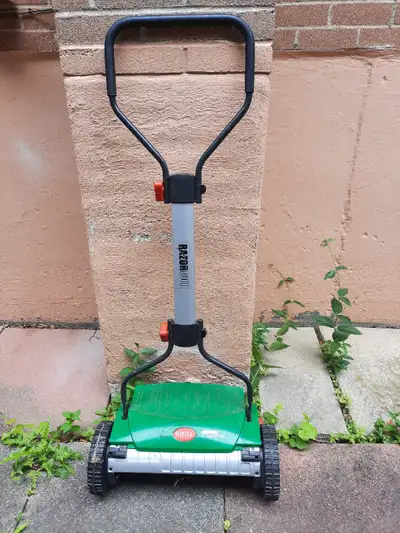 Brill reel mower manual lawn mower