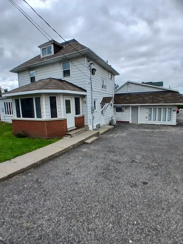 STORAGE SPACE Available at Almonte