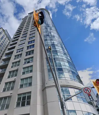 1-Bedroom at 195 Besserer – Steps from uOttawa & Downtow n