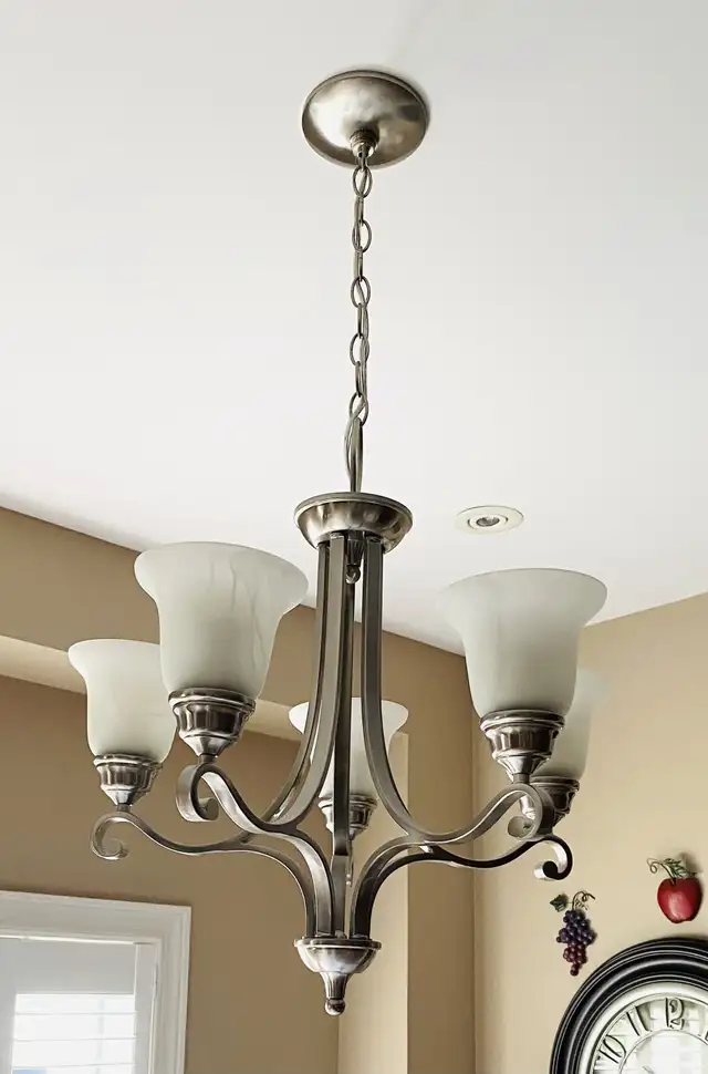 5-LIGHT SILVER/ PEWTER CHANDELIER in Indoor Lighting & Fans in Markham / York Region - Image 2