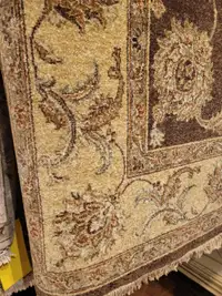 Hand Knotted Pure wool/Silk Carpet.