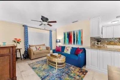 Spend the winter in Sarasota Florida near Siesta Key Beach!!, View more