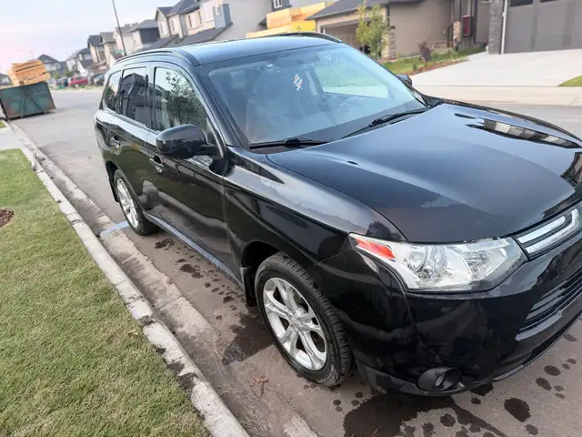 2014 Mitsubishi Outlander528931113864407043
