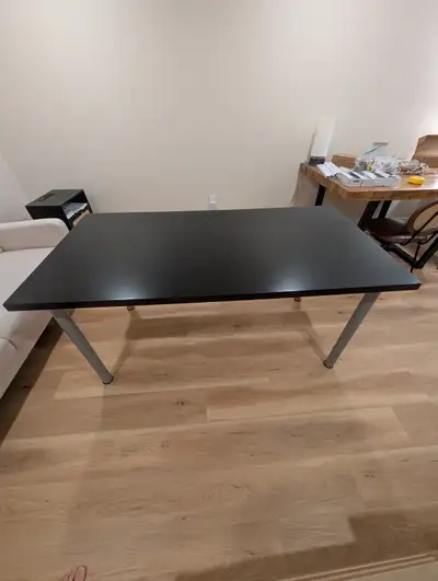 Study/computer desk, View more