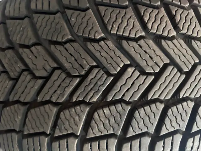 Michelin X-ICE SNOW winter tires with steel rims. Slightly used ...