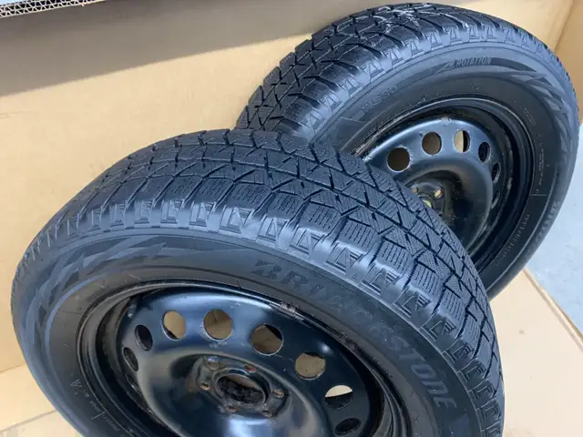 225/60/17 tire + rim Bridgestone winter 6x114.3 in Tires & Rims in City of Toronto - Image 4