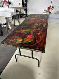 Table en epoxy pattes pliantes 