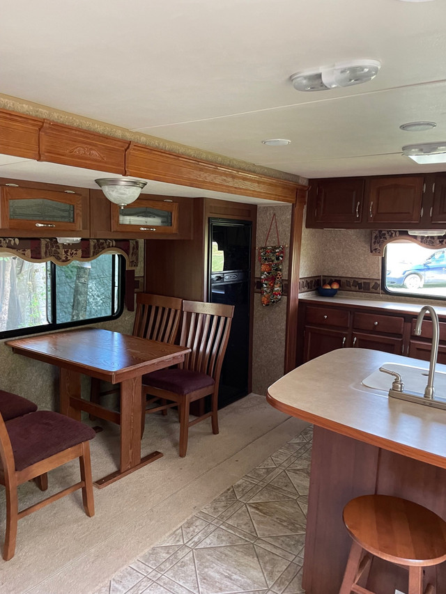 2009 North Shore Ultra Light Travel Trailers & Campers Regina Kijiji