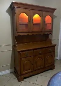 Solid Wood Dining Hutch (with Lights)