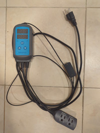 Digital humidity controller 