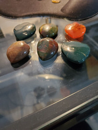 Lot of 6 large heart shaped semi precious stones