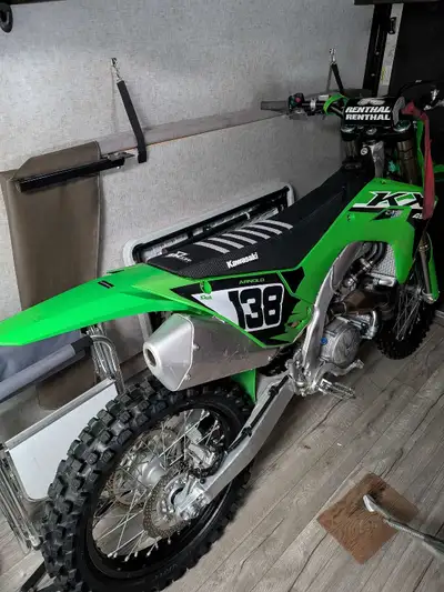 2024 Kx450 Not a lot of use, still in great shape. Clean. Also have a 23' Yamaha Yz 250 2stroke for...