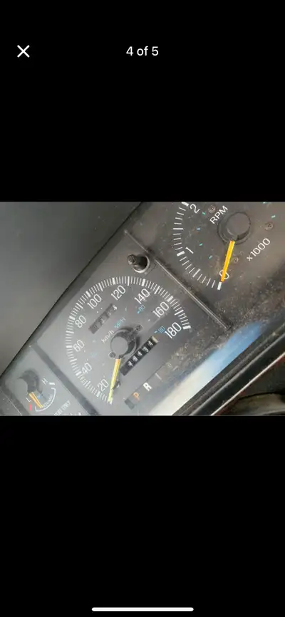 $12000. OBO 1991 Ford F250 7.3 International diesel. Automatic with overdrive. 273,000 km, was used...