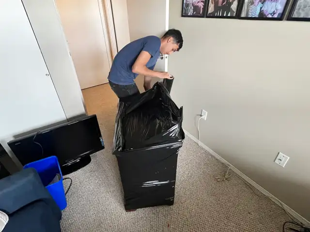 Super Tiny Moving Services !! -Junk Clean out