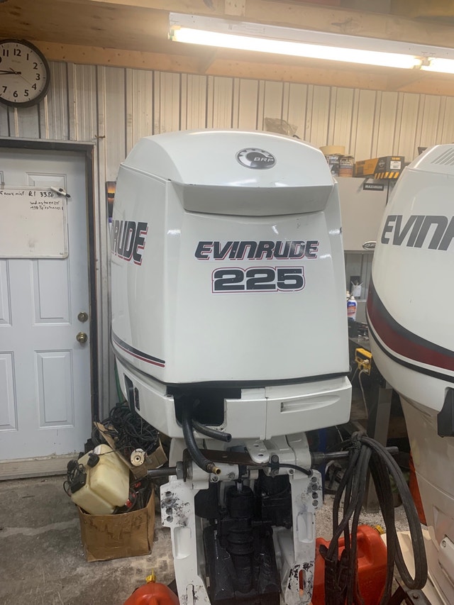 Outboard motors Powerboats & Motorboats Muskoka Kijiji