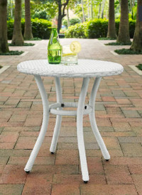 Palm Harbor Outdoor Wicker Round Side Table