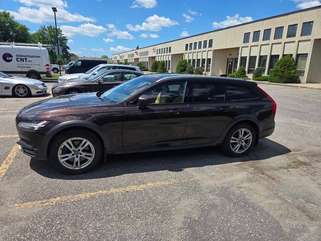 Volvo V90 Cross Country T6 — photo 3