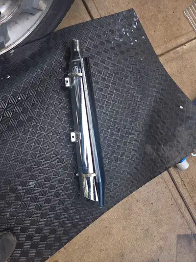 Rev up your ride with this Harley-Davidson exhaust system, model number 64800452, designed to meet E...