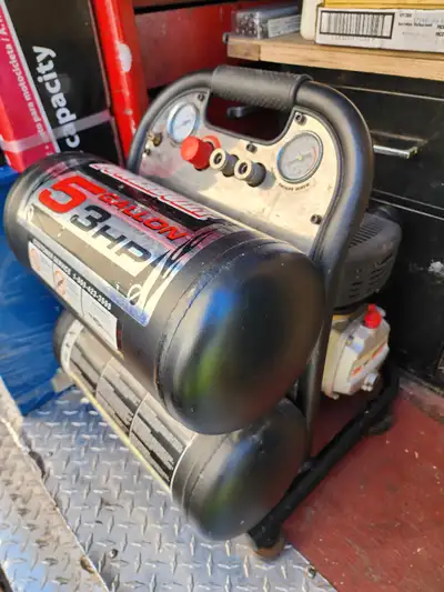 First $150 Firm takes it. I am not looking for any offers. For sale a heavy Power Built 5 Gallon Dua...