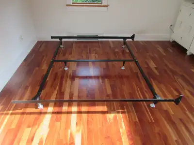 Base de lit en métal pour lit king ou queen, View more