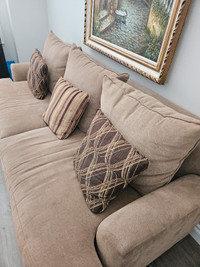 Kathy Ireland couch and loveseat set