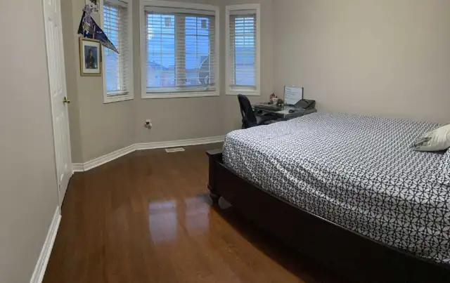 Durham rooms for rent Oshawa, Whitby, Ajax, Pickering  Scarborou in Room Rentals & Roommates in Oshawa / Durham Region - Image 6