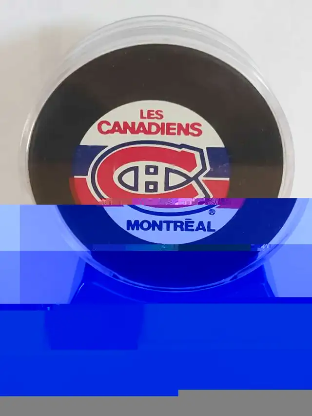 Montreal Canadiens Puck in Arts & Collectibles in Oshawa / Durham Region - Image 4