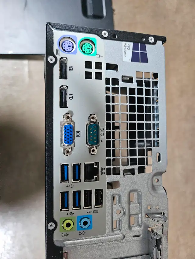 HP Elitedesk 705 G3 SFF in Desktop Computers in Edmonton - Image 8