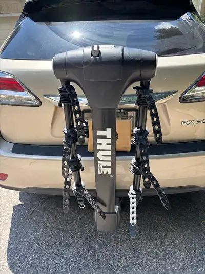 Thule 4 bike rack fit 1.25” and 2” hitch in good con, View more