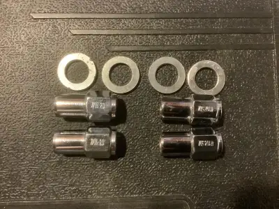 Cragar, New, never used 7/16x20 wheel nuts, 2 left hand, two right hand. Includes washers. Perfect c...
