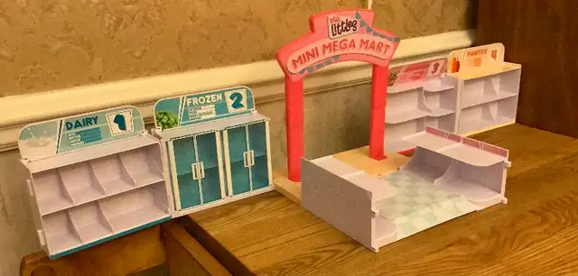 Dépanneur Shopkins Rangement Ranger Classer Jouer 25$ in Toys & Games in Laval / North Shore - Image 4