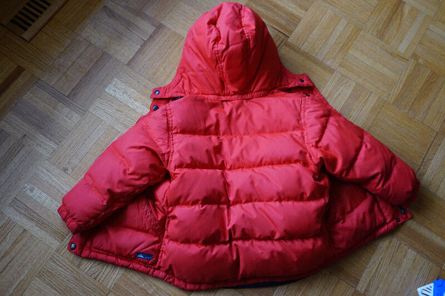 GAP Puffer jacket, Size 5 - Orange in Clothing - 5T in Oakville / Halton Region - Image 4