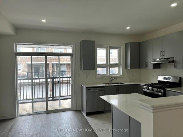3 Bed New 3-Storey Townhome For Lease in Markham. Prime Location in Long Term Rentals in Markham / York Region - Image 3