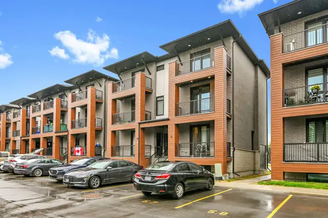 Upper and Lower Unit for Rent – 2 Bedroom in Stittsville/Kanata