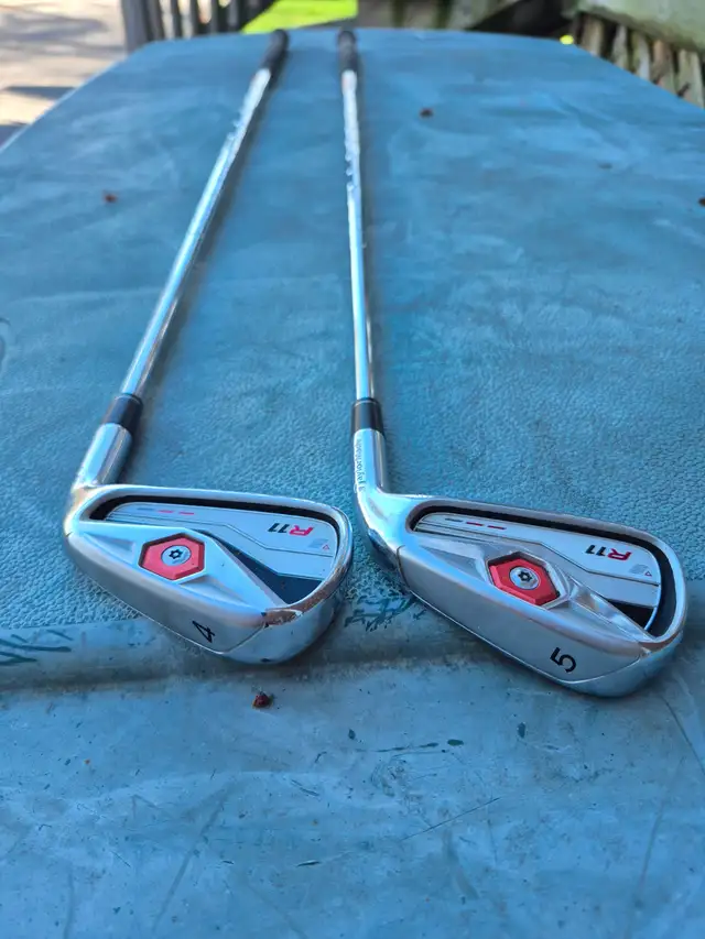 Golf Clubs - Taylormade R11 4,5 iron, Burner AW, Titleist Hybrid in Golf in Guelph - Image 2