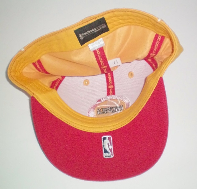 Houston Rockets NBA Rbk Hard Wood Classics Fitted Cap in Arts & Collectibles in London - Image 3