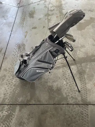 Junior RH Golf Clubs, View more