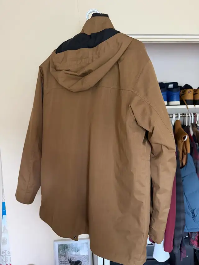 Columbia rain/snow jacket