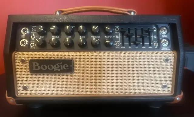 Mesa Boogie Mark V 25 w/ matching 2x12 cabinet in Amps & Pedals in City of Toronto - Image 3